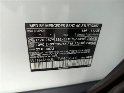 Used 2026 Mercedes-Benz GLB 250 image 25