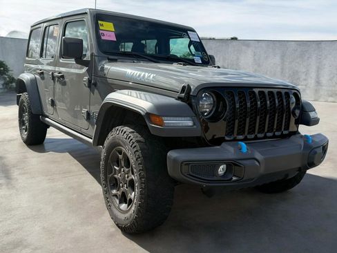 Used 2023 Jeep Wrangler Unlimited AWD/4WD image 3