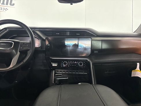 Used 2024 GMC Sierra 1500 Denali w/ Technology Package image 25