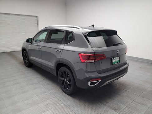 Used 2023 Volkswagen Taos SE w/ Black Wheel Package FWD image 5