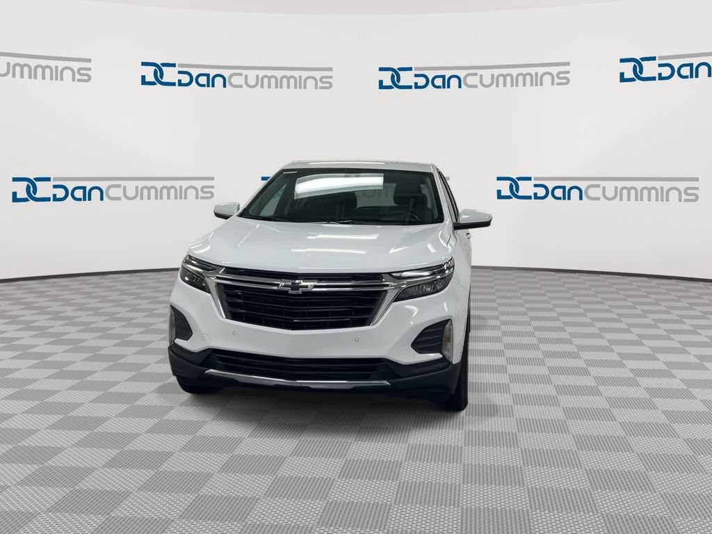 Used 2024 Chevrolet Equinox LT FWD image 3