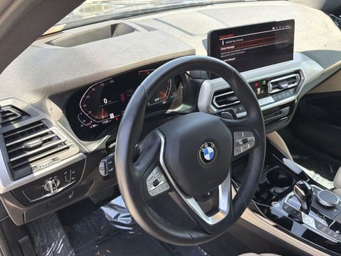 Certified 2025 BMW X4 xDrive30i w/ Premium Package AWD/4WD image 20