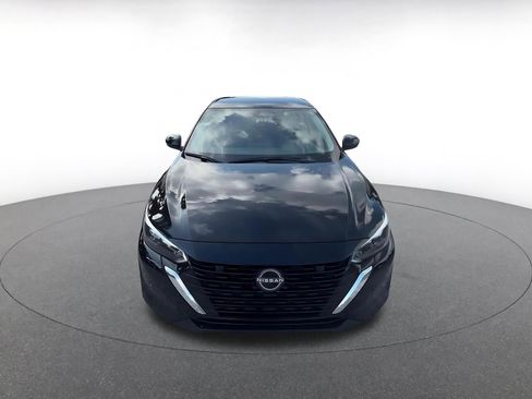 Used 2025 Nissan Sentra S image 4