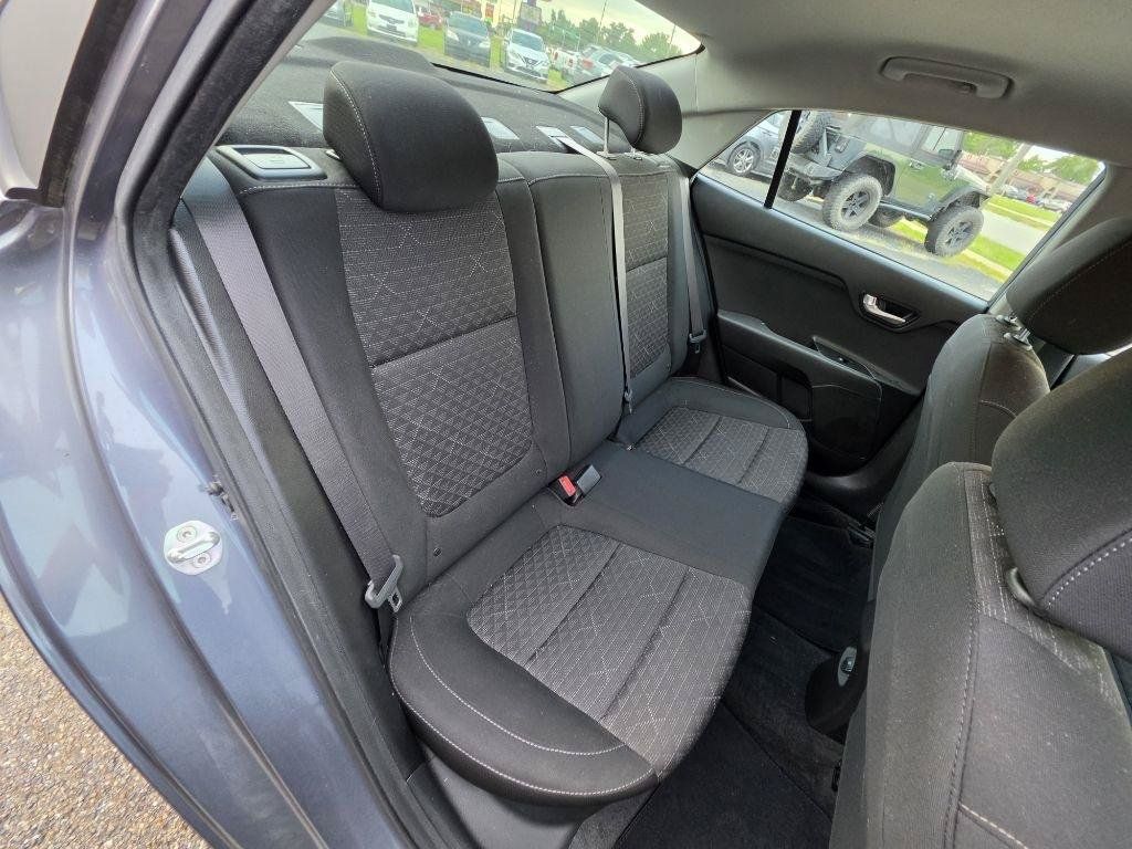 Used 2019 Kia Rio S FWD image 19
