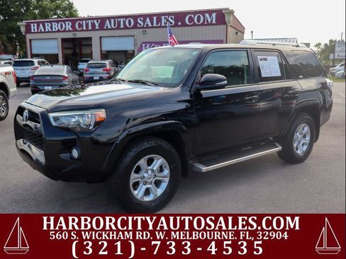 Used 2018 Toyota 4Runner SR5 Premium RWD image 1