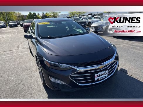 Used 2023 Chevrolet Malibu LT w/ Driver Confidence Package FWD image 12