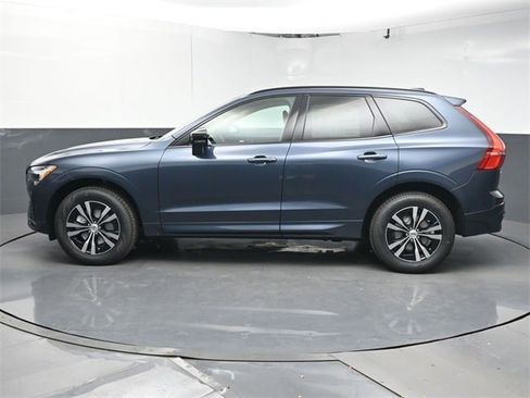 New 2025 Volvo XC60 B5 Core image 5
