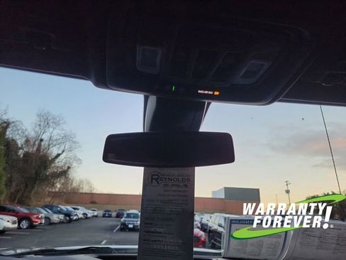 Used 2022 GMC Sierra 1500 AT4 w/ AT4 Preferred Package image 12