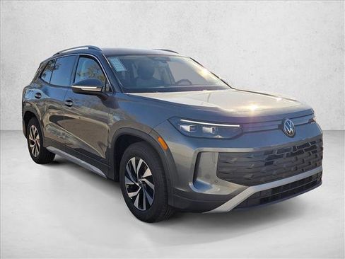 New 2025 Volkswagen Tiguan S image 7