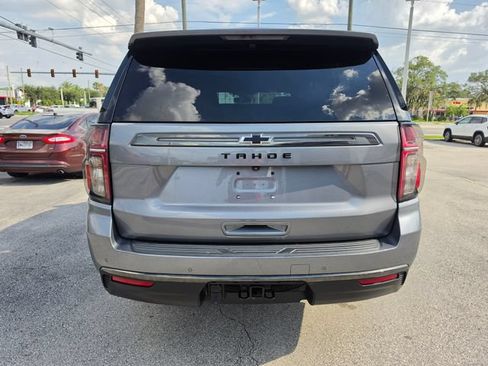Used 2022 Chevrolet Tahoe Z71 w/ Luxury Package AWD/4WD image 4