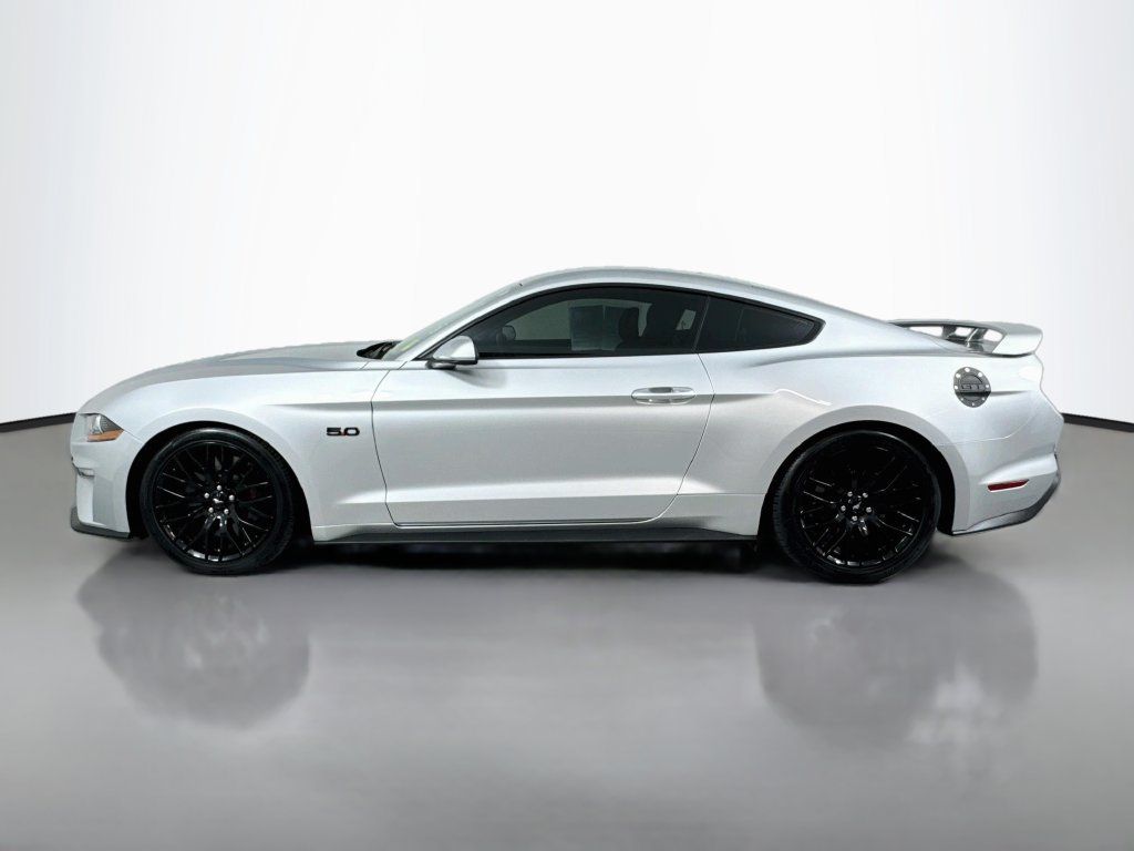 Used 2019 Ford Mustang GT w/ GT Performance Package RWD image 9
