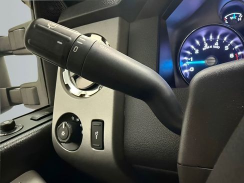 Used 2016 Ford F250 Lariat w/ Lariat Interior Package AWD/4WD image 20