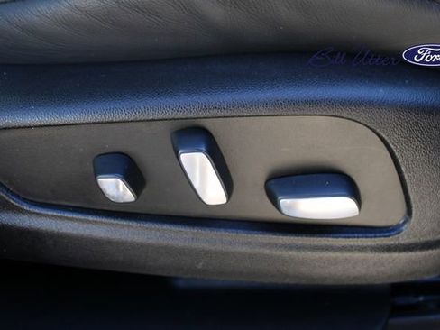 Used 2019 Cadillac XT5 Platinum image 12