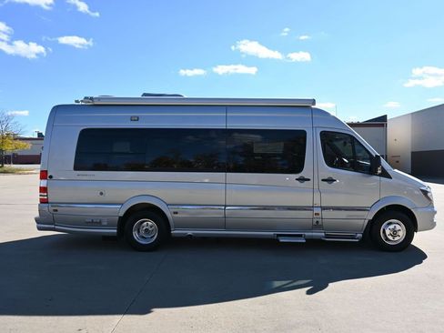 Used 2014 Mercedes-Benz Sprinter 3500 image 69