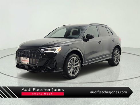 Used 2025 Audi Q3 2.0T Premium w/ Convenience Package AWD/4WD image 1
