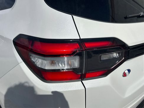 Used 2024 Honda Pilot EX-L image 17