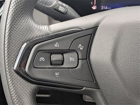 Used 2025 Chevrolet TrailBlazer LT image 29