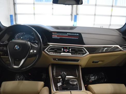 Used 2021 BMW X5 xDrive40i w/ Premium Package AWD/4WD image 5