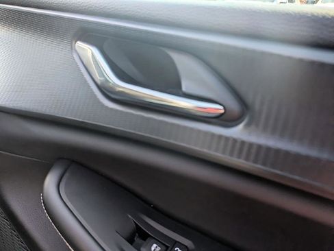 Used 2024 Jeep Grand Cherokee L Altitude image 40