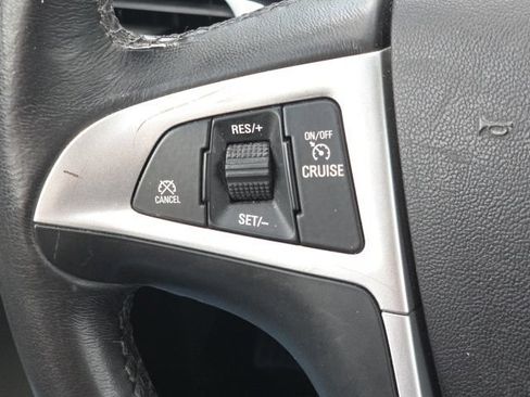 Used 2017 GMC Terrain SLT w/ Open Road Package FWD image 39