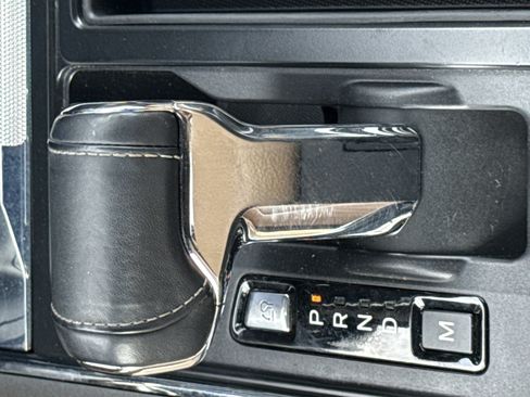 Used 2023 Ford F150 Lariat image 25