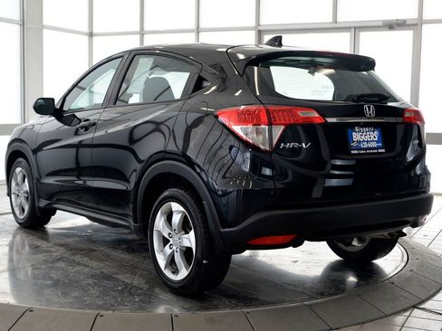 Used 2019 Honda HR-V LX image 6