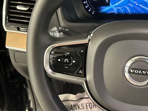 Certified 2024 Volvo XC90 B6 Plus w/ Protection Package Premier AWD/4WD image 12
