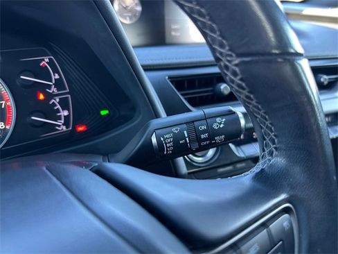 Used 2019 Lexus UX 200 200 Base image 25