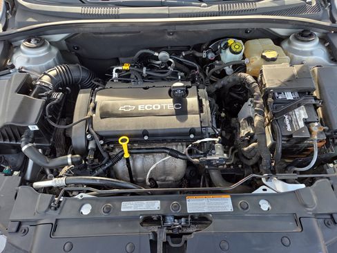 Used 2016 Chevrolet Cruze LS image 25