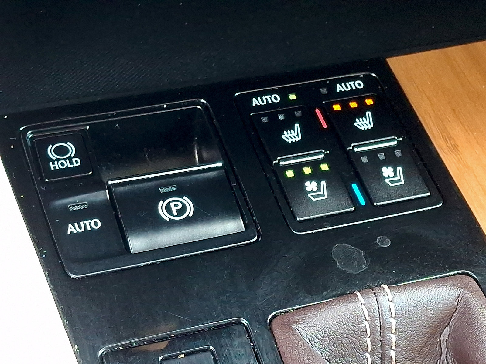 Used 2017 Lexus RX 350 AWD w/ Premium Package image 26
