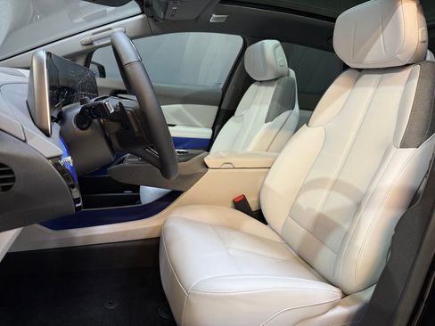 New 2026 Cadillac Optiq Sport 1 AWD/4WD image 27