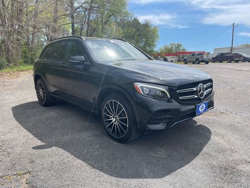 Used 2019 Mercedes-Benz GLC 300 4MATIC image 7