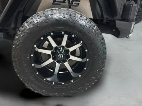 Used 2013 Jeep Wrangler Unlimited Sport AWD/4WD image 32