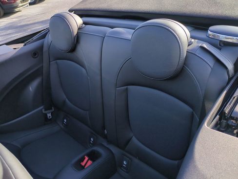 Used 2024 MINI Cooper S image 13