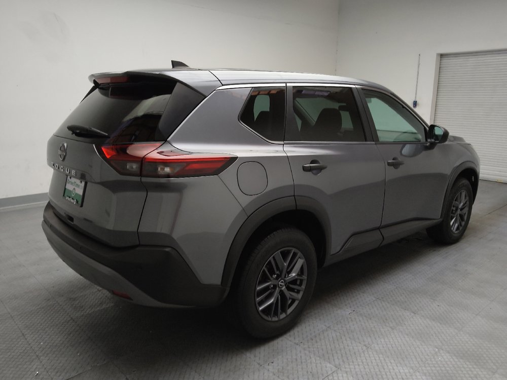 Used 2023 Nissan Rogue S FWD image 9