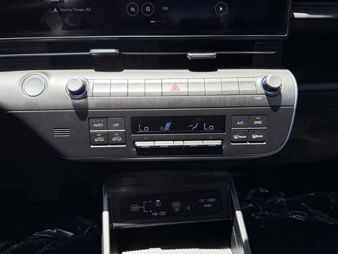 Used 2025 Hyundai Kona SEL AWD/4WD image 23