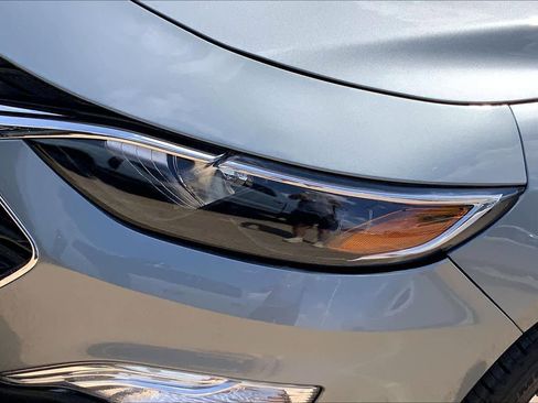 Used 2024 Chevrolet Malibu RS FWD image 28