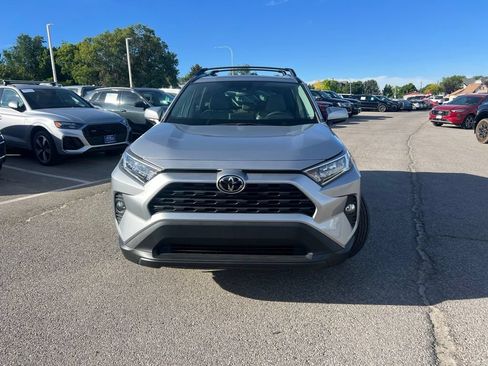 Used 2021 Toyota RAV4 XLE Premium AWD/4WD image 16
