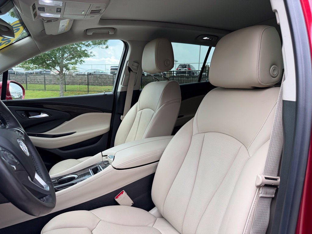 Used 2020 Buick Envision Premium w/ Driver Confidence Package AWD/4WD image 23