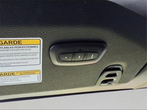 Used 2023 Jeep Wrangler Unlimited Rubicon w/ LED Lighting Group image 32