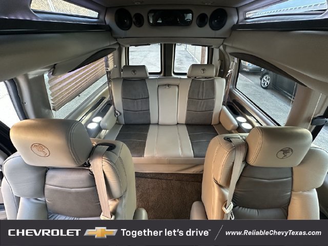 Used 2021 GMC Savana 2500 RWD image 14