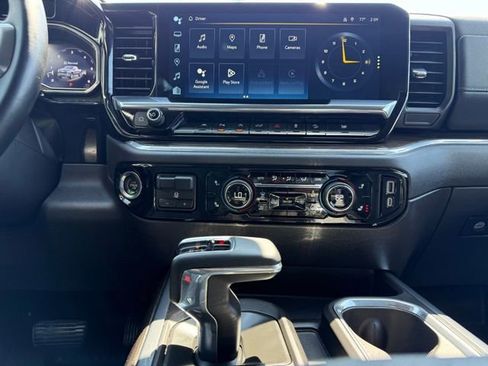 Used 2023 Chevrolet Silverado 1500 RST image 25