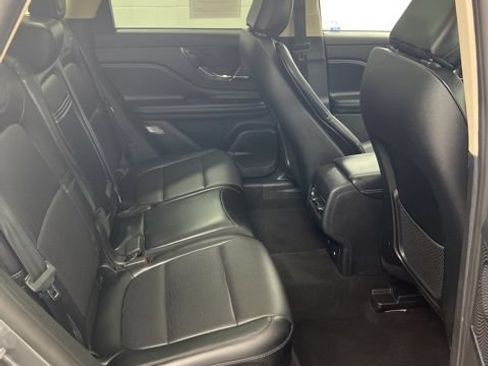 Certified 2023 Lincoln Corsair AWD w/ Equipment Group 101A image 19
