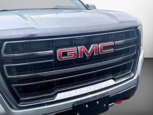 Used 2024 GMC Yukon AT4 w/ AT4 Premium Package image 29