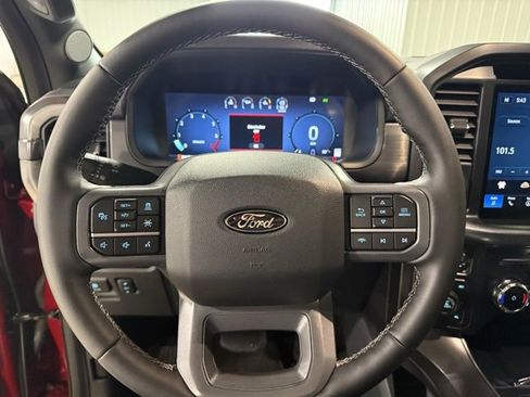 Used 2025 Ford F150 Lariat image 12