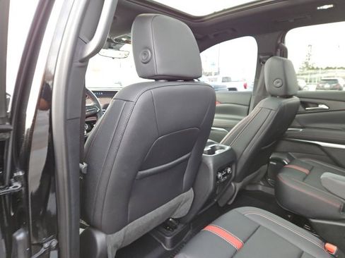 Certified 2024 Chevrolet Traverse RS w/ LPO, Floor Liner Package image 22