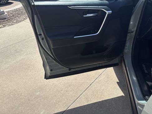 Used 2021 Toyota RAV4 XLE w/ XLE Grade Weather Package image 14