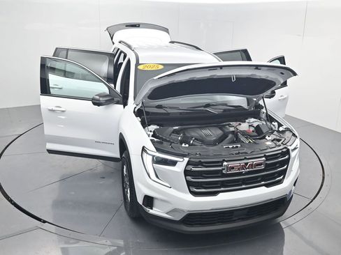 Used 2025 GMC Acadia Elevation FWD image 67