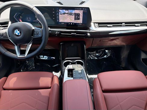 New 2026 BMW X1 xDrive28i w/ Technology Package AWD/4WD image 18
