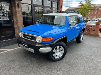 Used 2007 Toyota FJ Cruiser 4WD w/ Upgrade Pkg 2